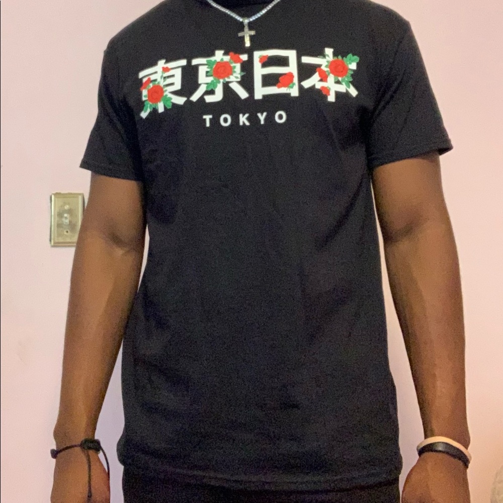Tokyo tee